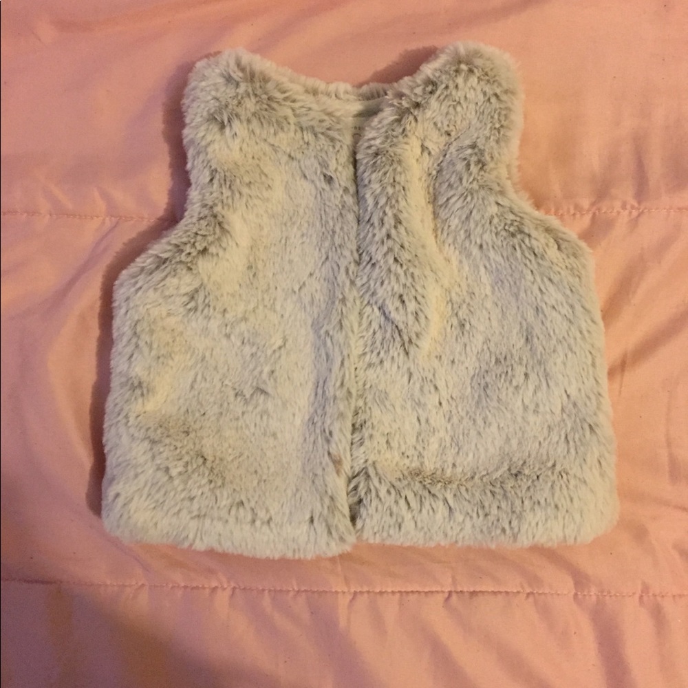 NEW girls vest